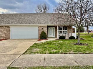 221 N Blue Ribbon Ct, Rushville, IN 46173