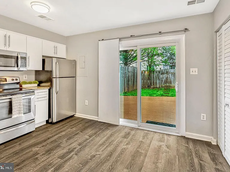 12163 Presidio Way — Photo 10