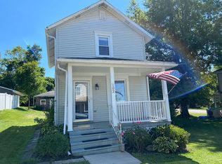 102 School St, Mars, PA 16046