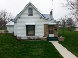 312 W 3rd St, Ridgeville, IN 47380