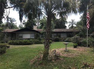 815 N Valrico Rd, Valrico, FL 33594