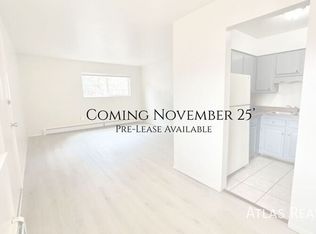 3024 W Bijou St APT A2, Colorado Springs, CO 80904