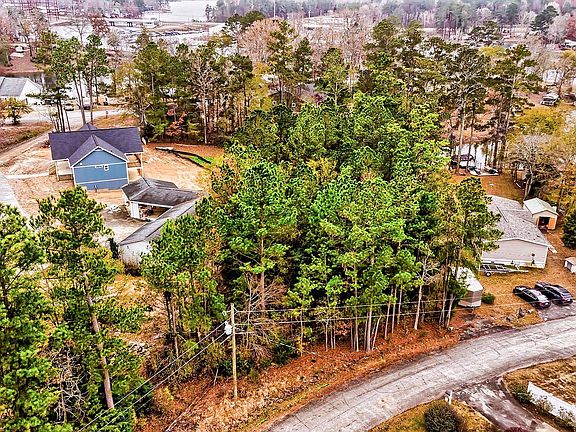 3rd image of 421 W Point Dr Lot 58