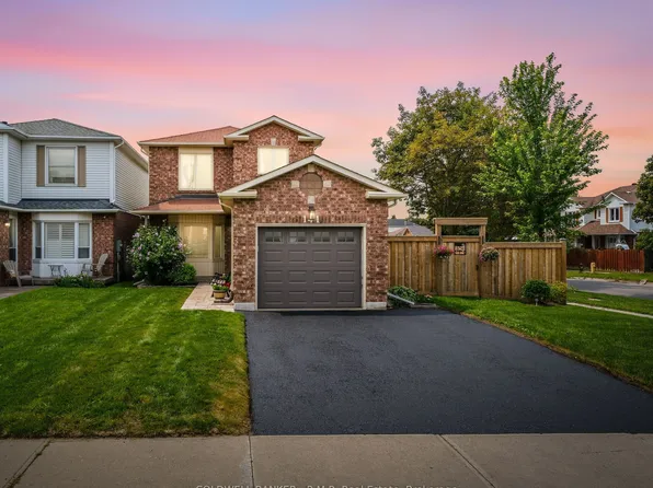 141 Poolton Cres, Clarington, ON L1E 2H6