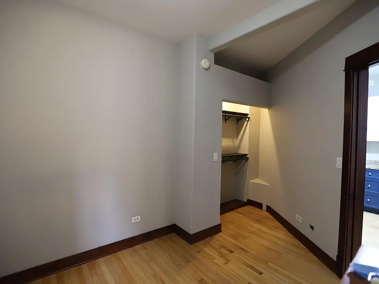 2320 W Armitage Ave #1 — Photo 17
