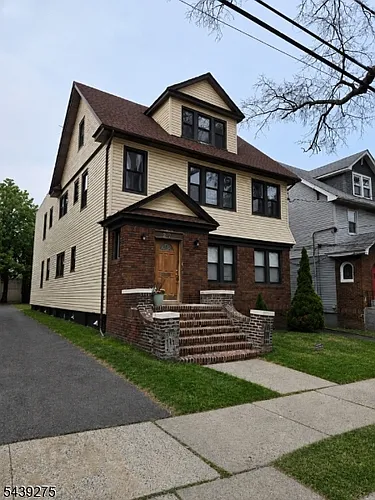 27 Cleveland Ave Photo 1 27 Cleveland Ave Photo 1