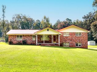 208 Old Wingert Rd, Greenwood, SC 29649