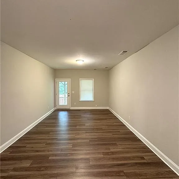 1468 Edgebrook Ct NE — Photo 34