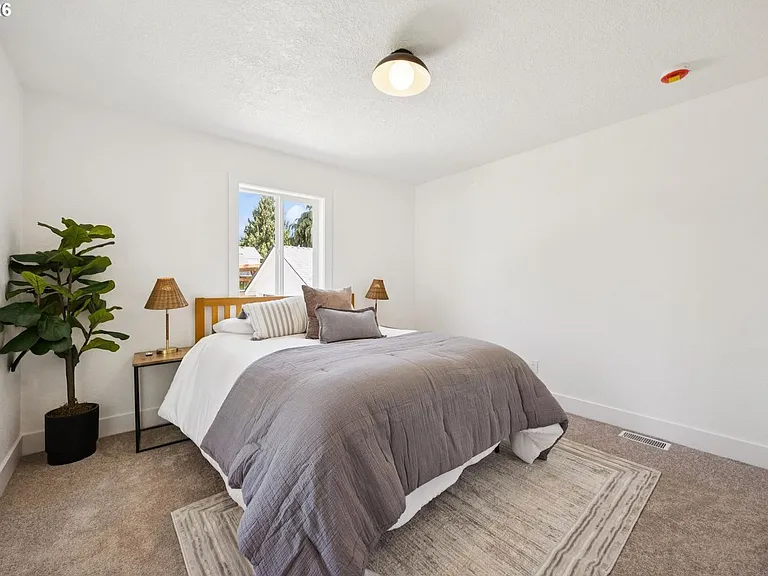 10114 N Calhoun Ave — Photo 21