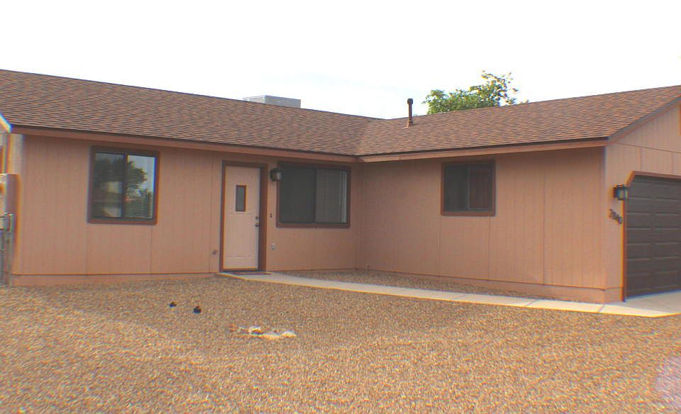 1st image of 2840 N Indian Wells Dr