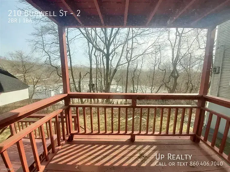 210 Burwell St #2 — Photo 10