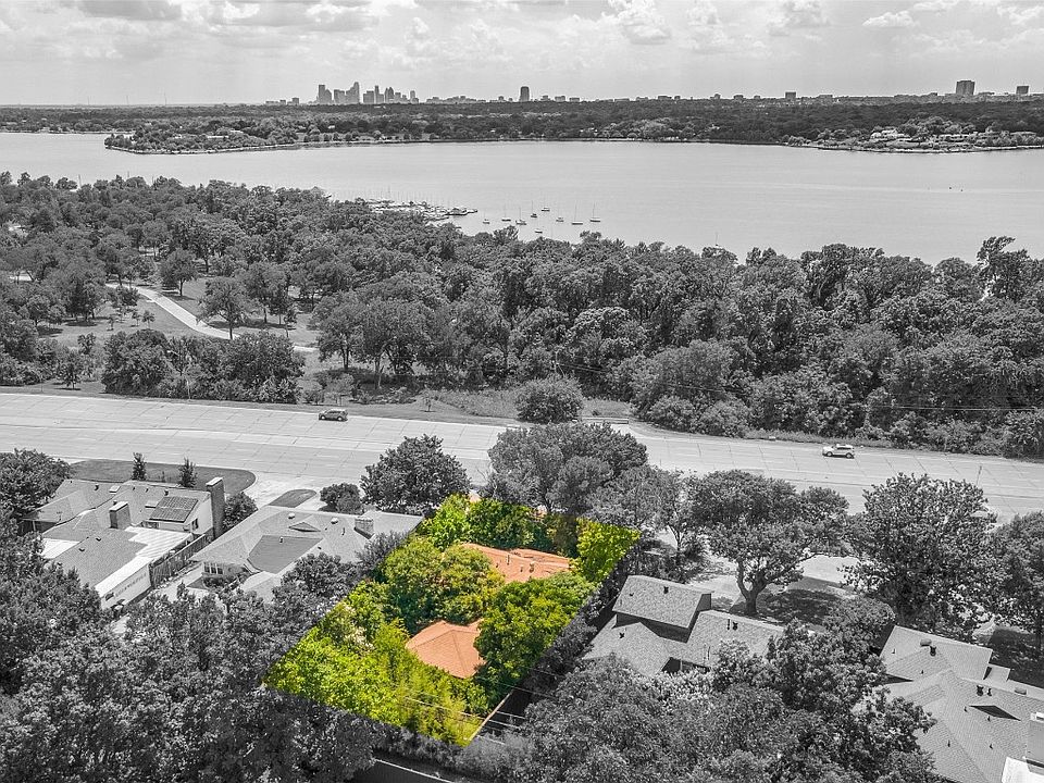 1st image of 546 Edge Lake Dr