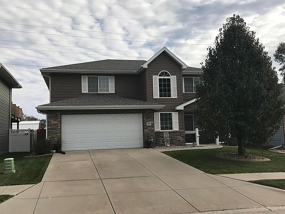 2nd image of 2527 Pavich Dr