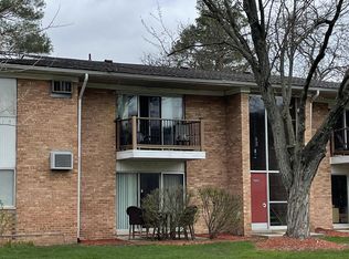 1213 Island Dr APT 203, Ann Arbor, MI 48105