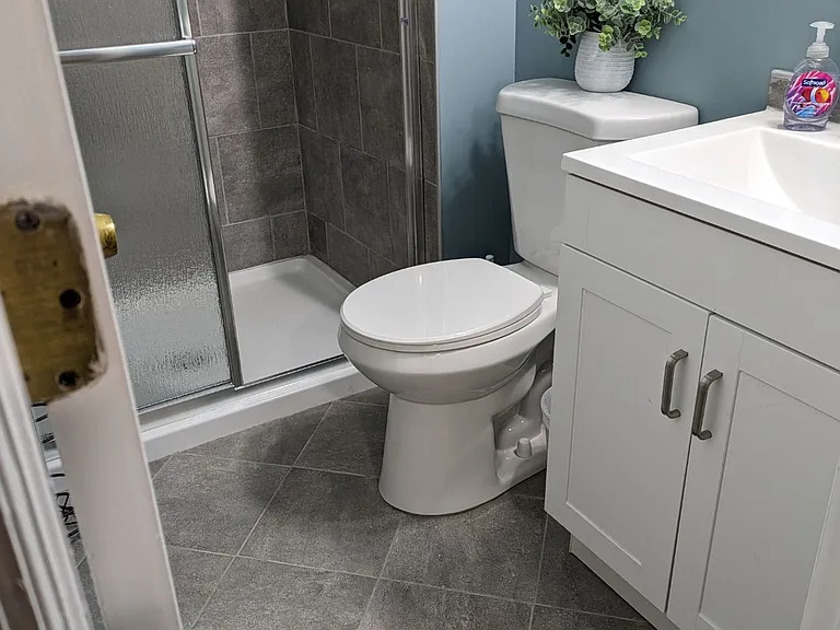 8 Cardinal Ct #1 — Photo 16