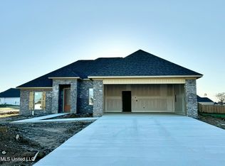 425 Baleigh Way, Canton, MS 39046