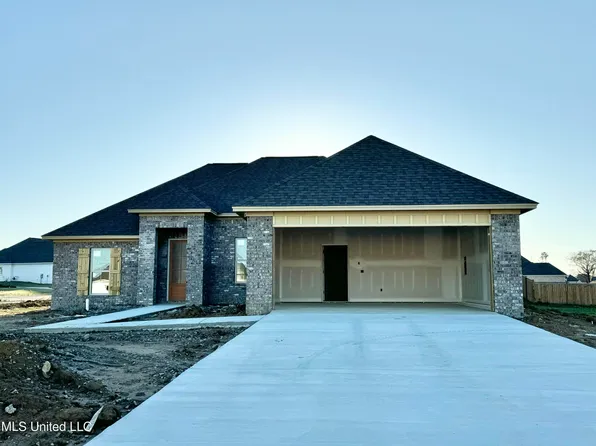 425 Baleigh Way, Canton, MS 39046