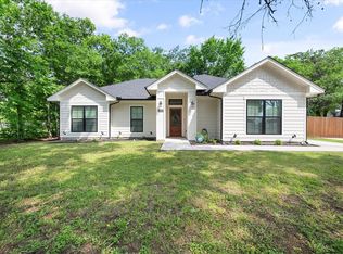 1408 W 13th Ave, Corsicana, TX 75110