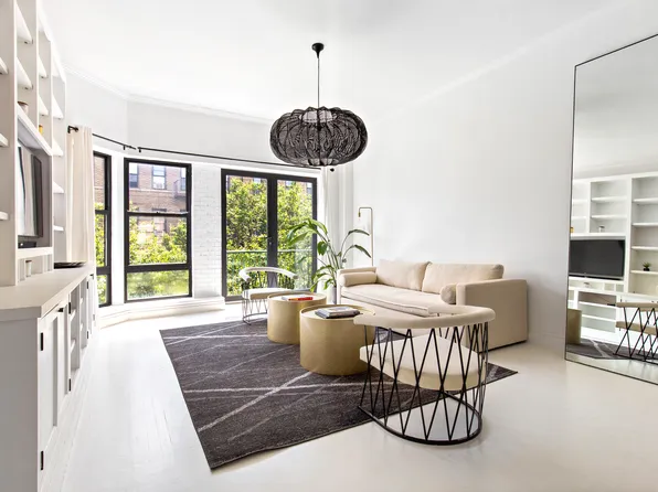 98 Havemeyer Street image 1 of 10