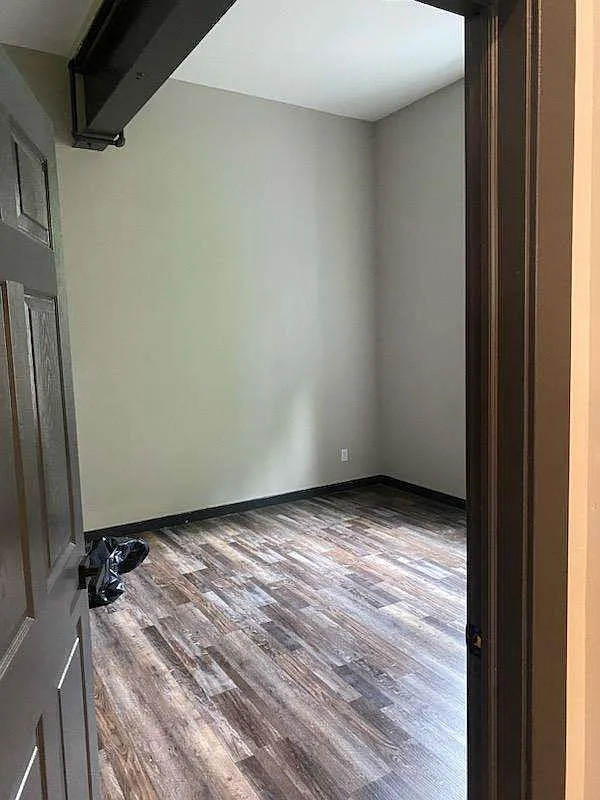 1 bed, 1.0 bath, 766 sqft, $1,950 — Photo 3