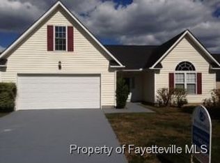 405 Glenallen St, Fayetteville, NC 28314