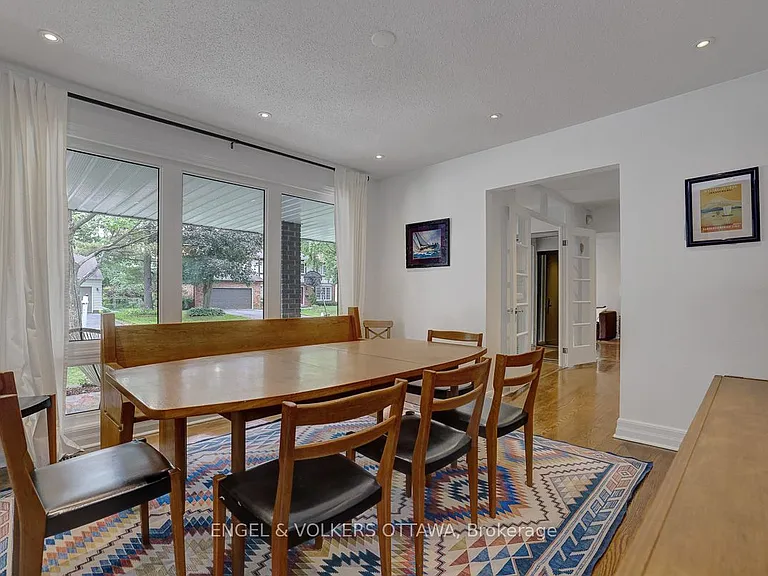 516 Buchanan Cres — Photo 10