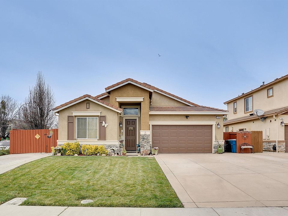 1st image of 1060 Parkside Dr