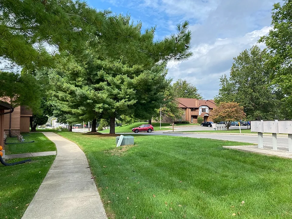 Summit Pointe