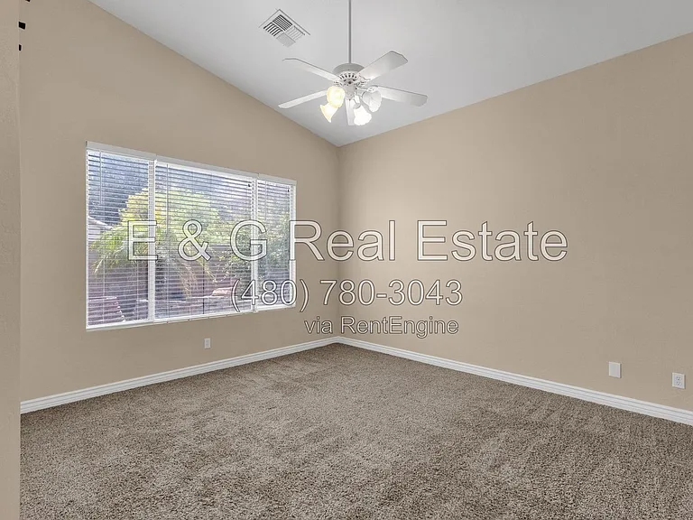 3261 W Ross Dr — Photo 25