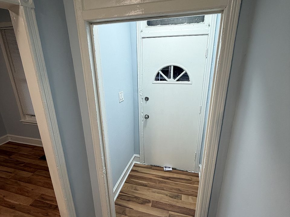 1st image of 5502 Spring St
