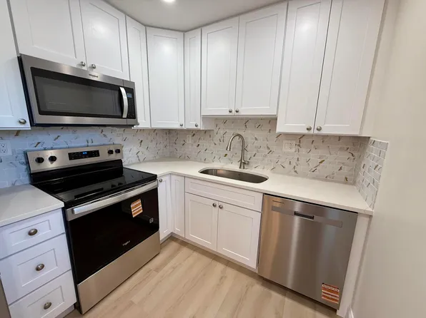 699 Flanders O, Delray Beach, FL 33484