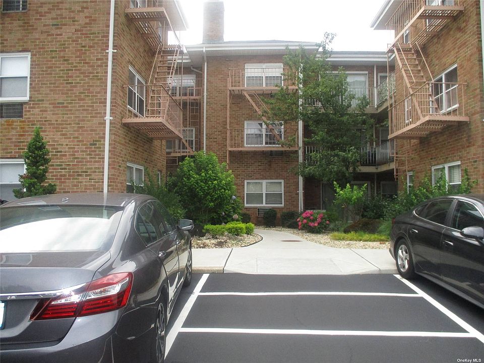 1st image of 90 S Park Ave APT B17