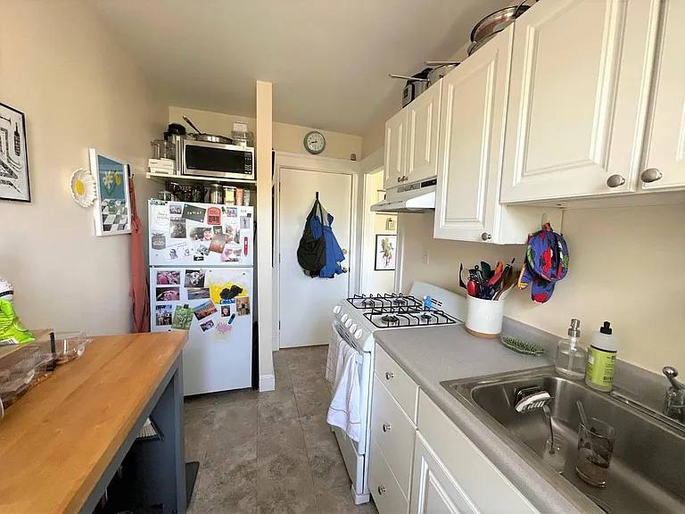 41 Ivaloo St #8 — Photo 7