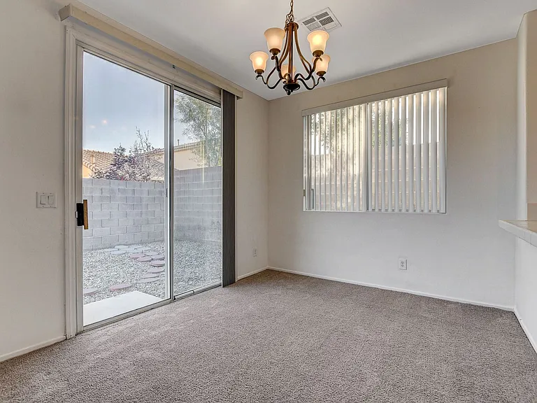 9215 Horseshoe Basin Ave — Photo 12