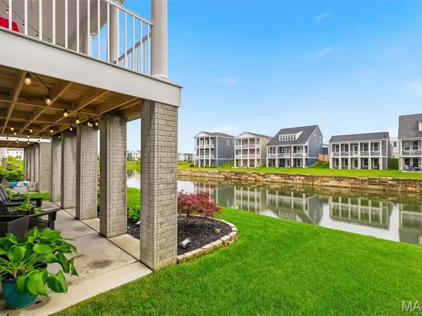 1064 Dyess Way, Saint Charles, MO 63301