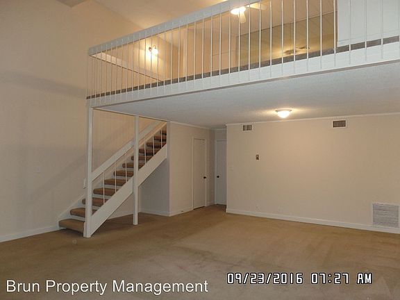 4th image of 22 Canberra Dr
