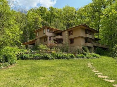 5573 Sneed Creek Road, Spring Green, WI, 53588