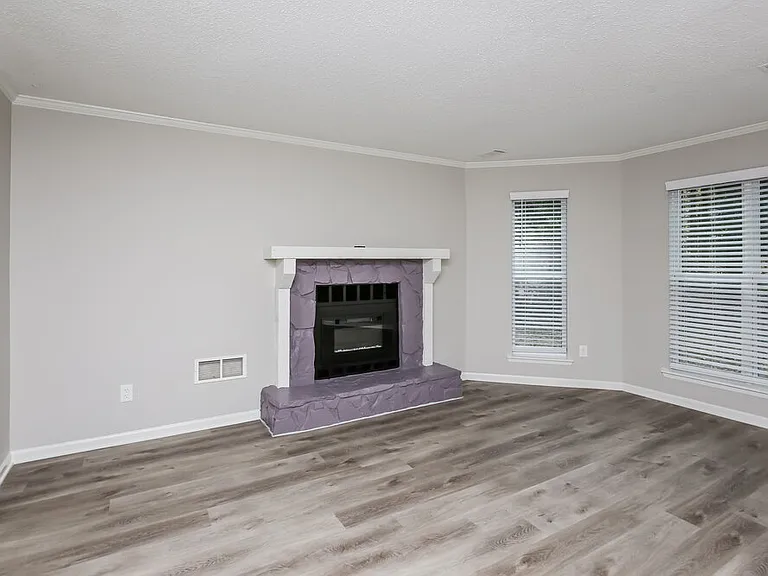 3730 Rhoanoke Ct — Photo 4