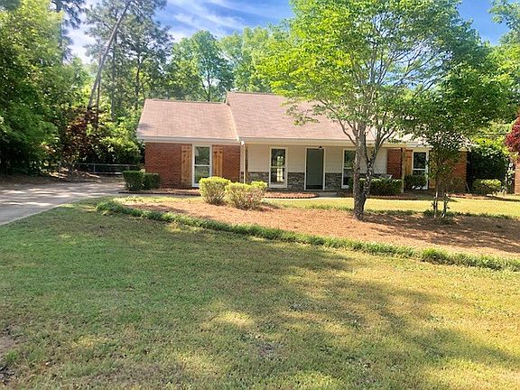 4th image of 25 Lee Road 519