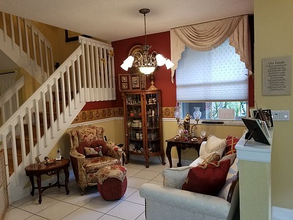 5th image of 5496 NW 49th Ct