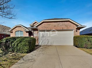 209 Wenrick Dr, Roanoke, TX 76262