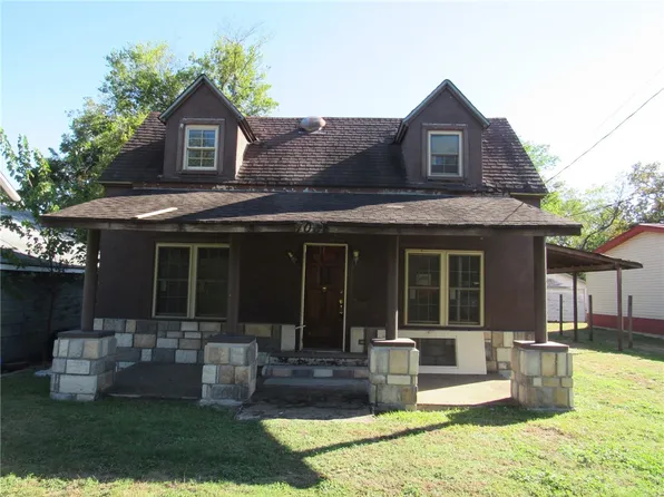 708 E Grayson St, Mexia, TX 76667