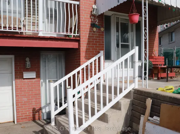 72 Hepscott Ter, Toronto, ON M1W 1E1