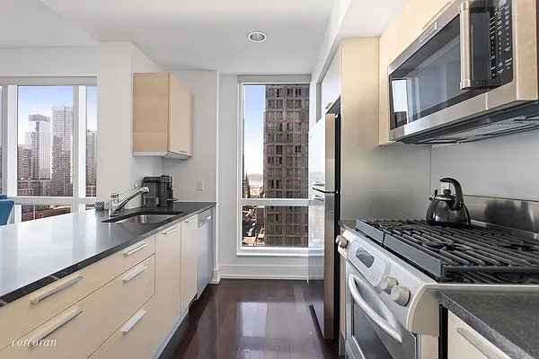 Sold by Corcoran | media 2