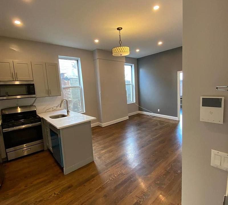 1st image of 991 Herkimer St #2