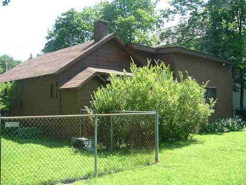 5th image of 2128 CENTRAL Avenue