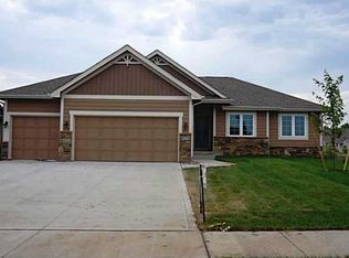 1401 NW Sunset Ln, Grimes, IA 50111