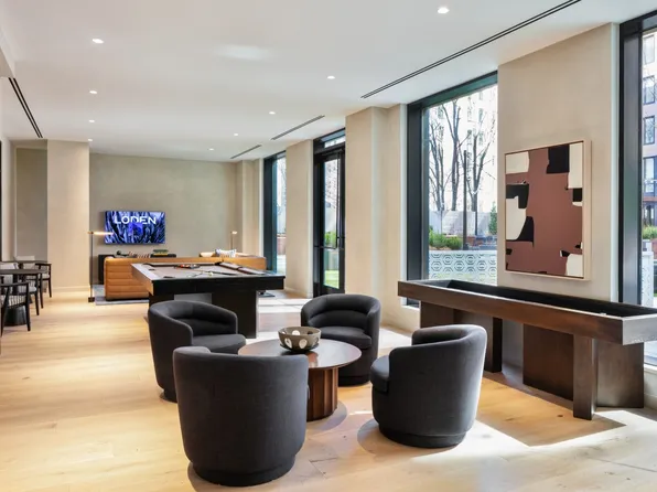 54 Crown Street image 31 of 44