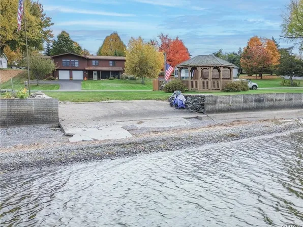 22072 County Route 59, Dexter, NY 13634