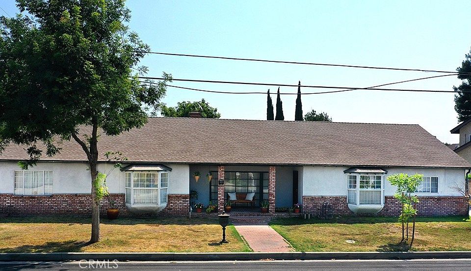 1st image of 5120 Agnes Ave